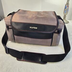 Ryka Camera Bag TB-250 Grey Padded Divides DSLR 14”x8”x7” Faded Shoulder Strap